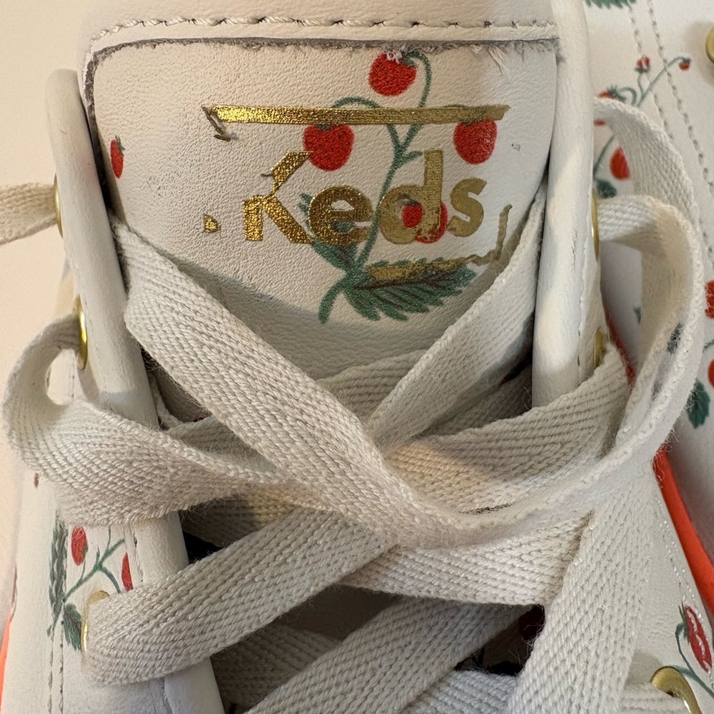Keds x Rifle Paper Co Kickstart Leather Strawberry SZ 10 EUC - Picture 11 of 11
